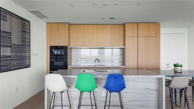 8701 Collins Ave 604, Miami Beach, FL 33154