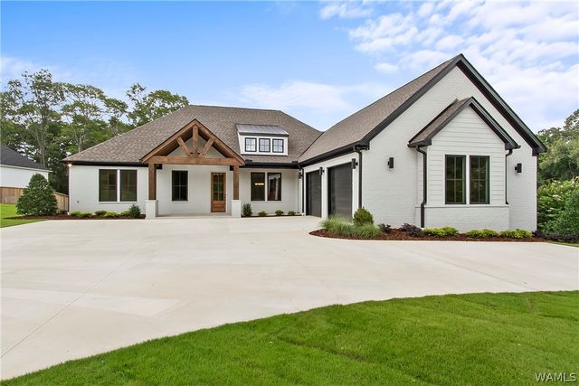 14809 Highpoint, Northport, AL 35475