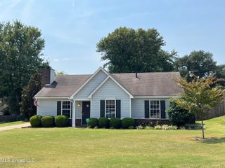 7333 Deerbrook Road, Olive Branch, MS 38654
