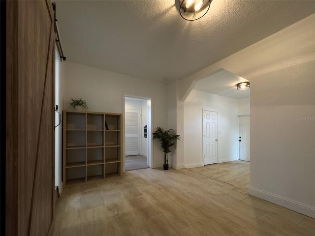 1047 CLAY BOULEVARD, Eustis, FL 32726