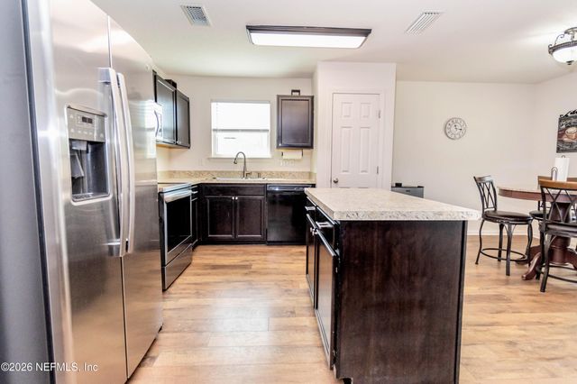 11976 BENT Court, Macclenny, FL 32063