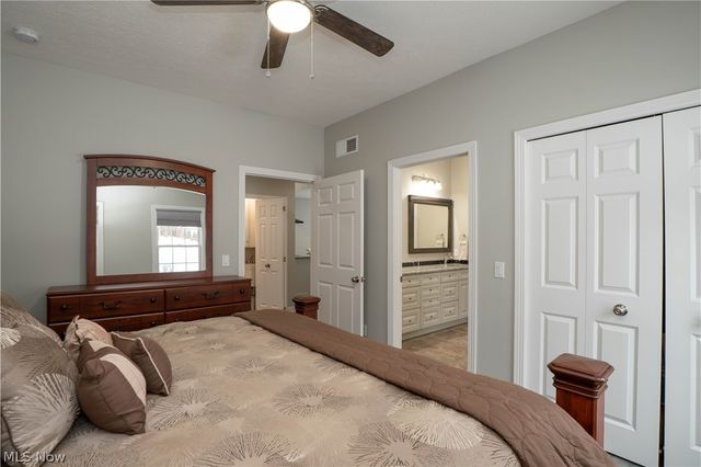 6443 Hills And Dales Road NW, Canton, OH 44708