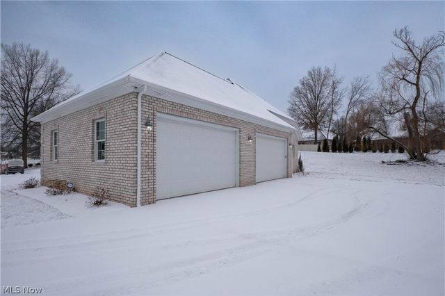 6443 Hills And Dales Road NW, Canton, OH 44708