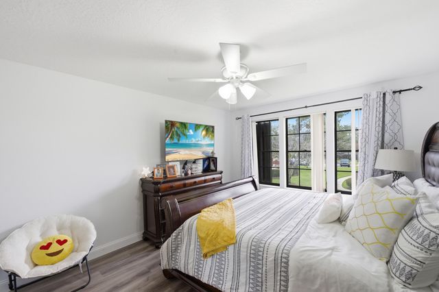 105 Weybridge Circle A, Royal Palm Beach, FL 33411