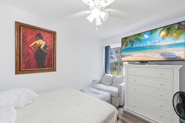 105 Weybridge Circle A, Royal Palm Beach, FL 33411