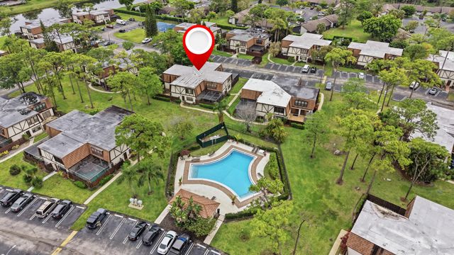 105 Weybridge Circle A, Royal Palm Beach, FL 33411