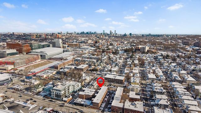 6 Cypress Road 606, Boston, MA 02135