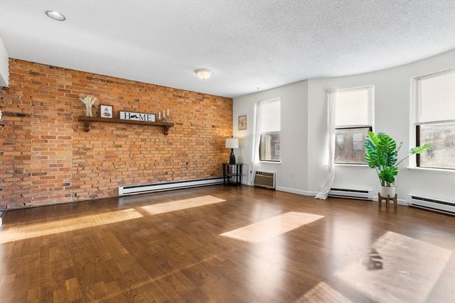 6 Cypress Road 606, Boston, MA 02135