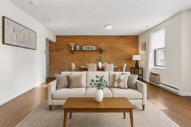 6 Cypress Road 606, Boston, MA 02135