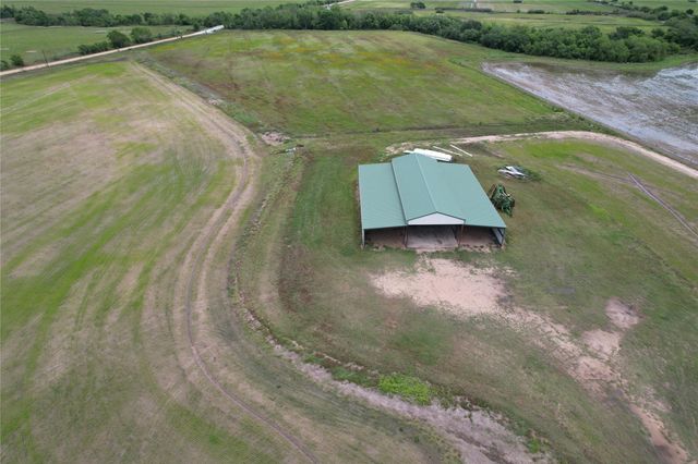 000 Fm 1693, Garwood, TX 77442