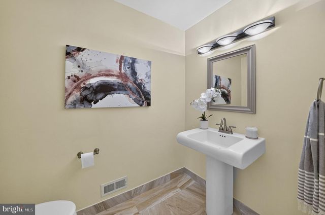 75 WOODMONT, Lawrenceville, NJ 08648