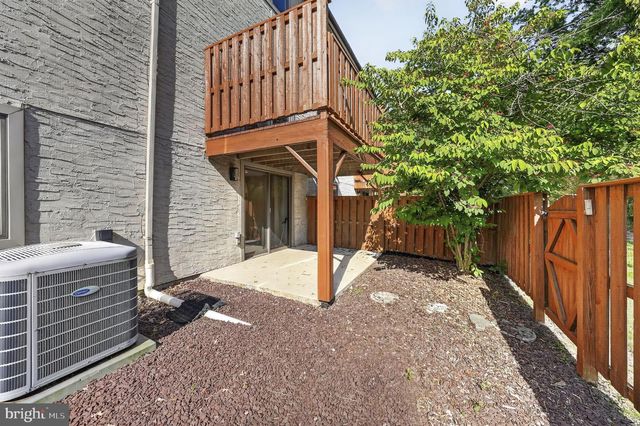 75 WOODMONT, Lawrenceville, NJ 08648