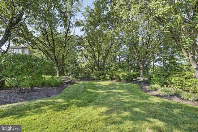 75 WOODMONT, Lawrenceville, NJ 08648