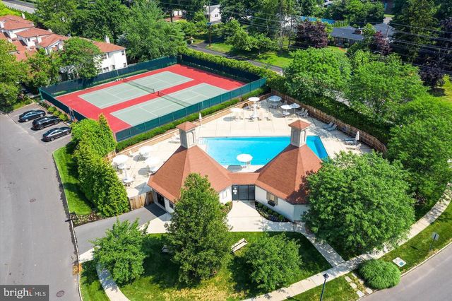 75 WOODMONT, Lawrenceville, NJ 08648