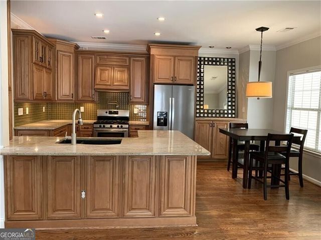 2020 Chelton Way SE, Smyrna, GA 30080