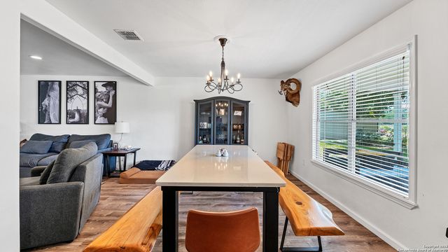 404 Reiley, Seguin, TX 78155