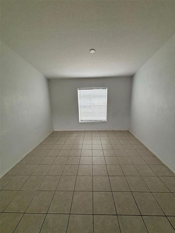 205 GOLF AIRE BOULEVARD, Haines City, FL 33844