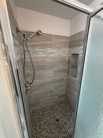 205 GOLF AIRE BOULEVARD, Haines City, FL 33844