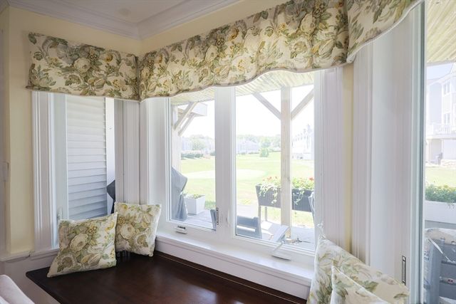 539 White Cliff Dr. End, Plymouth, MA 02360