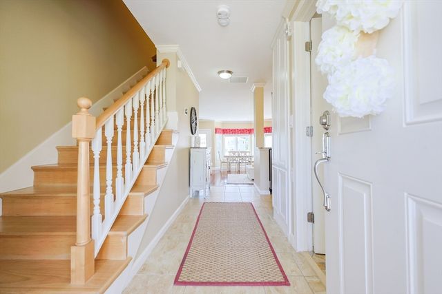539 White Cliff Dr. End, Plymouth, MA 02360