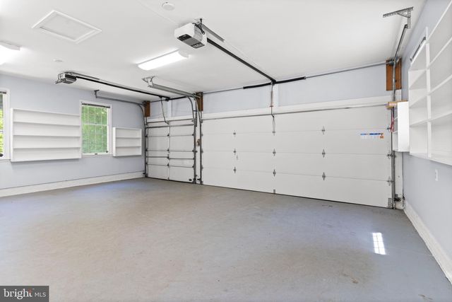 9201 POTOMAC WOODS LN, Great Falls, VA 22066