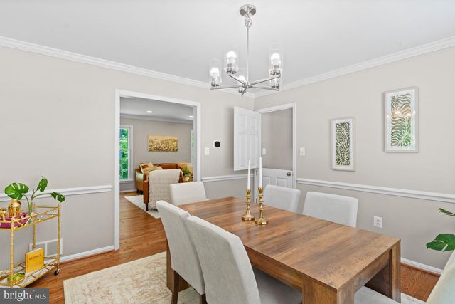 9201 POTOMAC WOODS LN, Great Falls, VA 22066