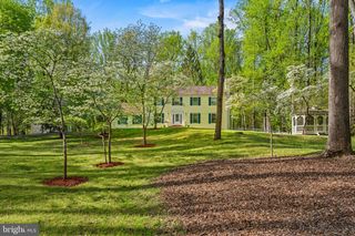 9201 POTOMAC WOODS LN, Great Falls, VA 22066