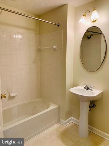 1481 PANGBOURNE WAY, Hanover, MD 21076
