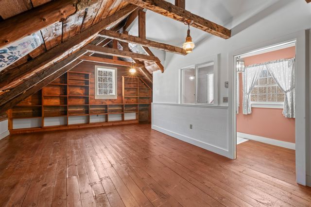 47 Stagecoach Road, Alton, NH 03809