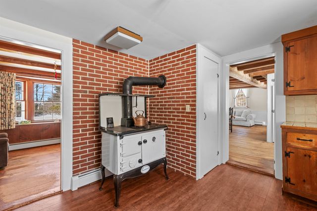 47 Stagecoach Road, Alton, NH 03809