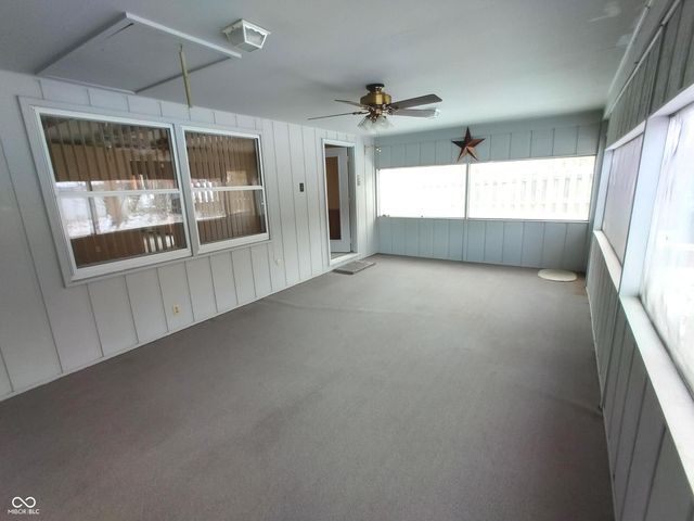 1321 Greenway Drive, Anderson, IN 46011