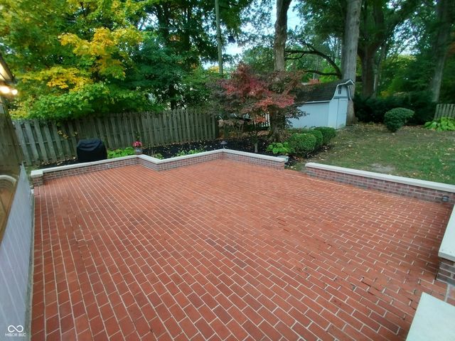 1321 Greenway Drive, Anderson, IN 46011