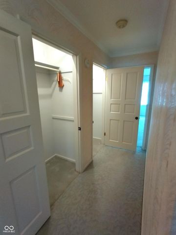 1321 Greenway Drive, Anderson, IN 46011