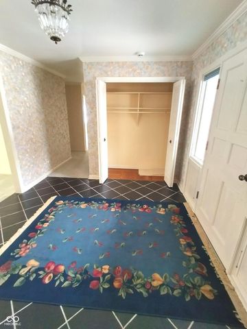 1321 Greenway Drive, Anderson, IN 46011