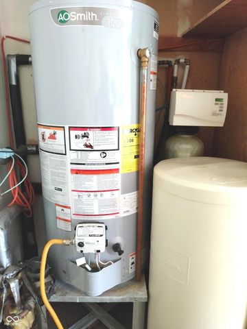 1321 Greenway Drive, Anderson, IN 46011