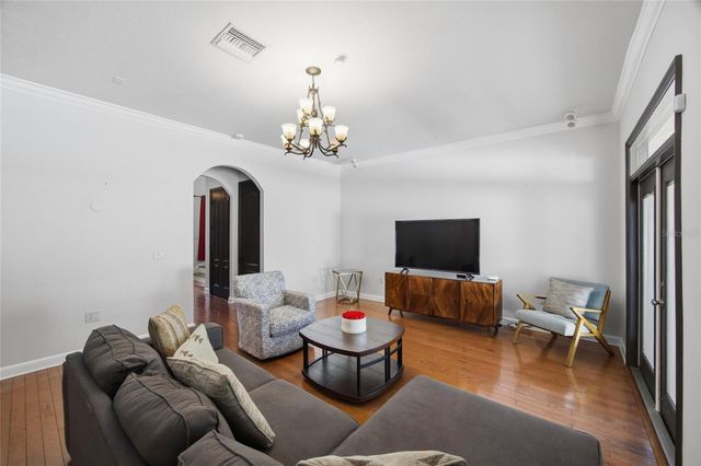 7504 S WEST SHORE BOULEVARD, Tampa, FL 33616