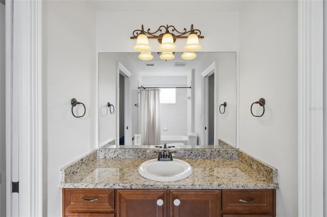 7504 S WEST SHORE BOULEVARD, Tampa, FL 33616