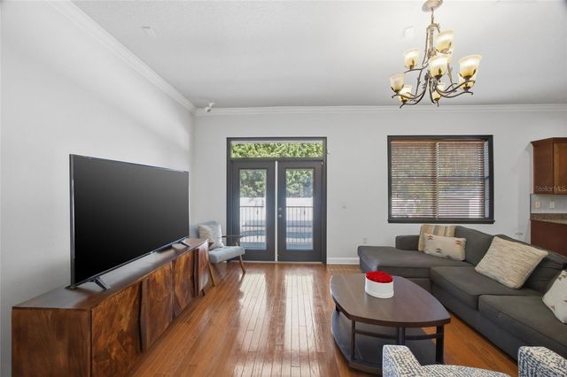 7504 S WEST SHORE BOULEVARD, Tampa, FL 33616