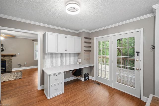 1725 Abbottsford Drive, Kernersville, NC 27284