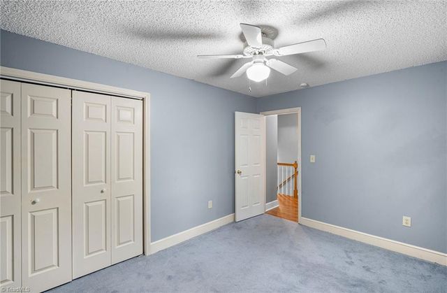 1725 Abbottsford Drive, Kernersville, NC 27284