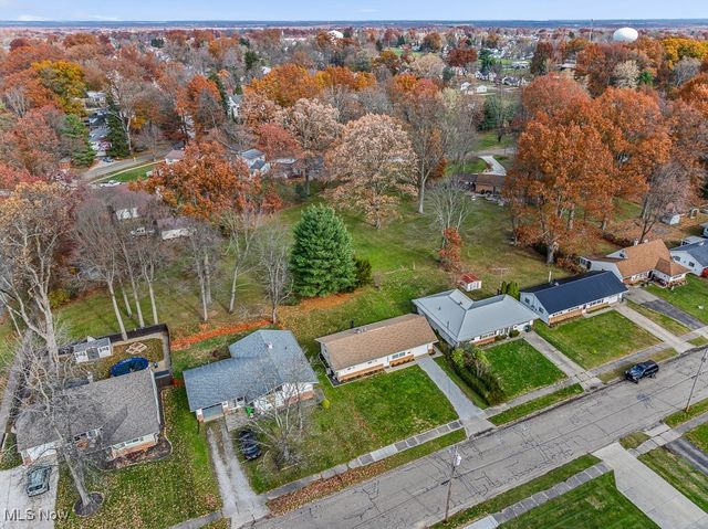 549 Linwood Drive, Alliance, OH 44601