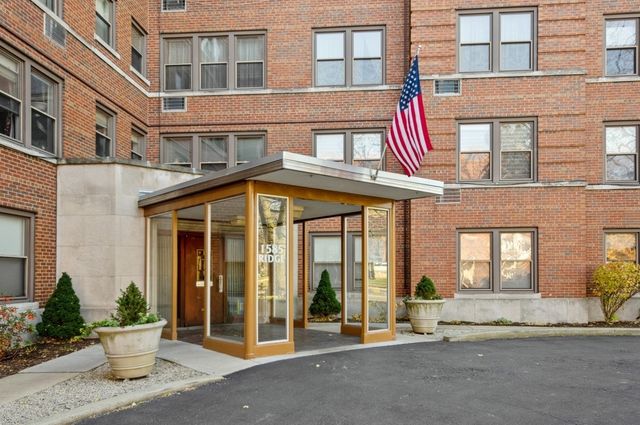 1585 Ridge Avenue 410, Evanston, IL 60201