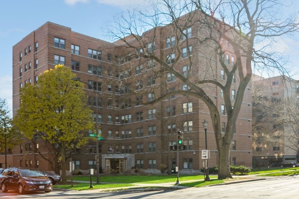 1585 Ridge Avenue 410, Evanston, IL 60201
