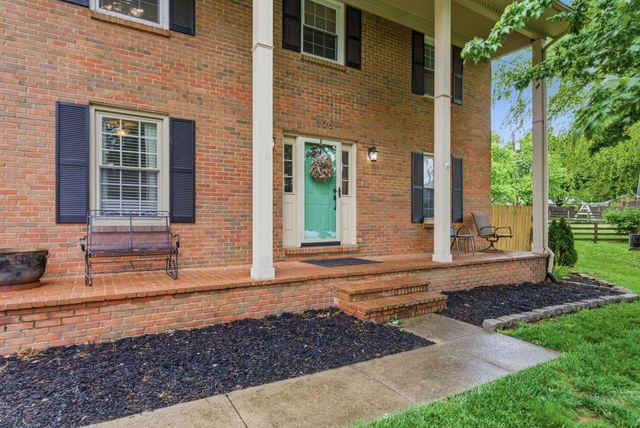106 Chloe Court, Georgetown, KY 40324