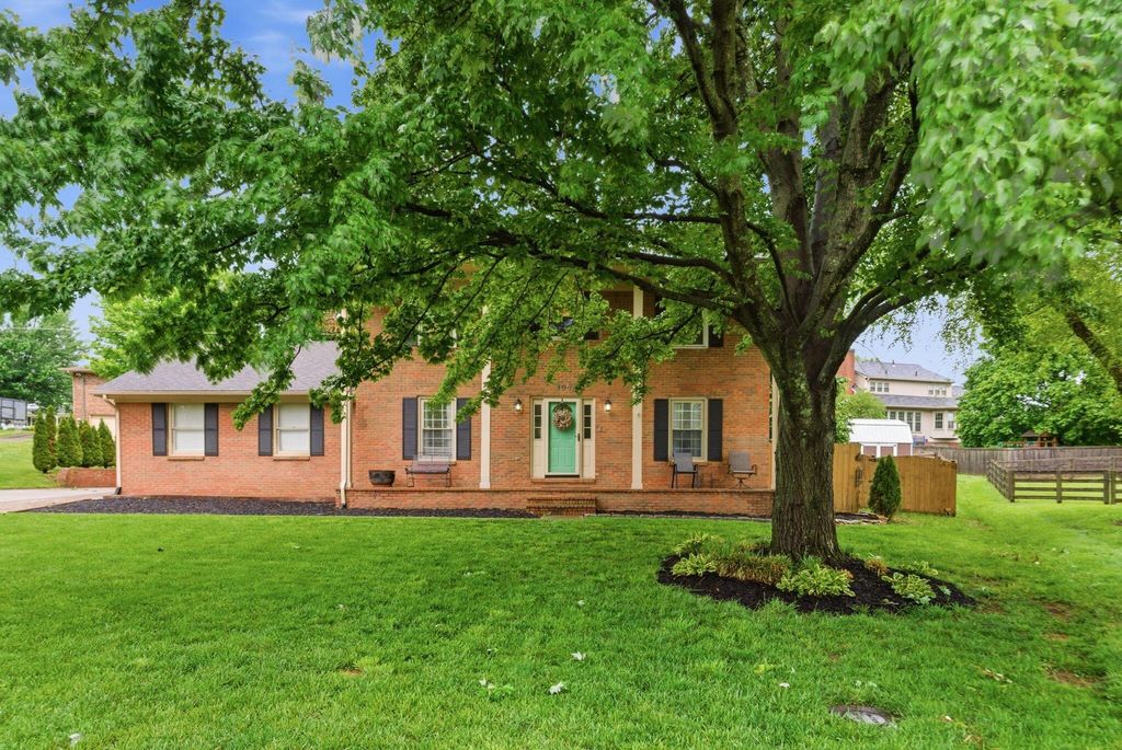 106 Chloe Court, Georgetown, KY 40324