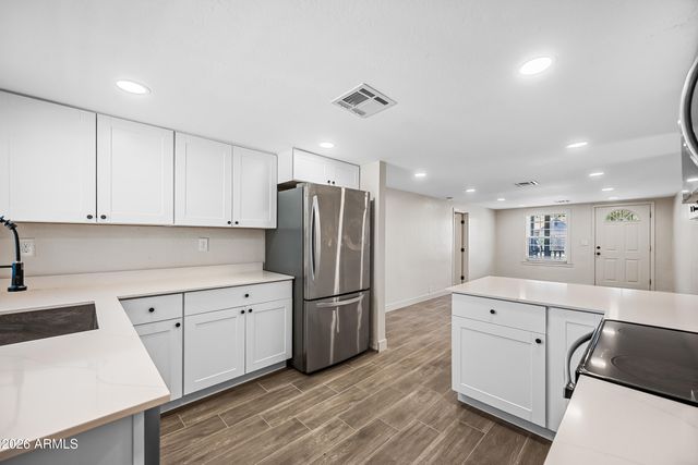 750 W 1ST Place, Mesa, AZ 85201