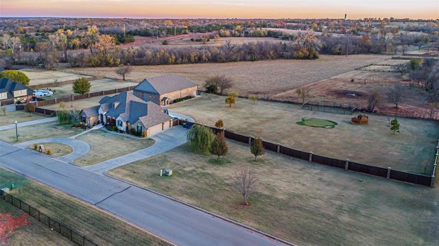 1754 High Ridge Drive, Blanchard, OK 73010
