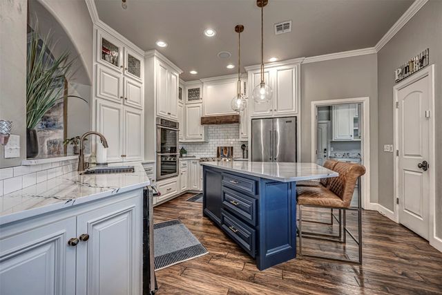 1754 High Ridge Drive, Blanchard, OK 73010
