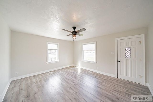 491 S Park Avenue, Shelley, ID 83274