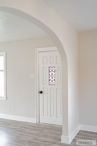 491 S Park Avenue, Shelley, ID 83274